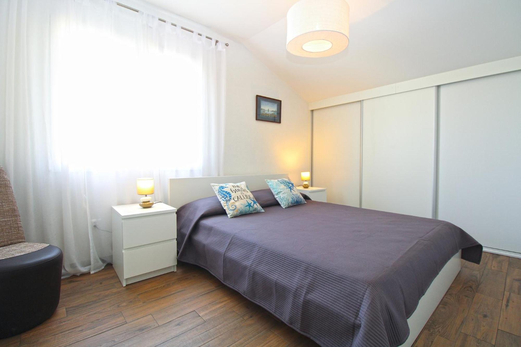 With A Parking Space - 20794 Apartman *